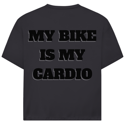 MY BIKE IS MY CARDIO - Oversized Herren T-Shirt