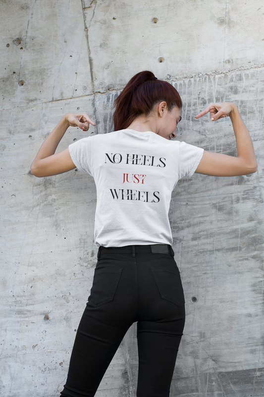 NO HEELS JUST WHEELS - Bikershirt für Damen